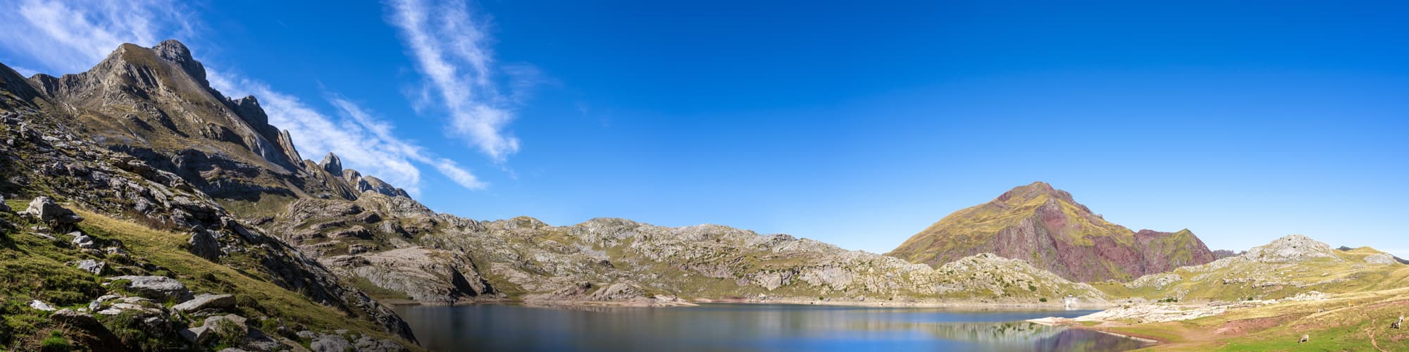 Canyoning Pyrénées © MEDITERRANEAN