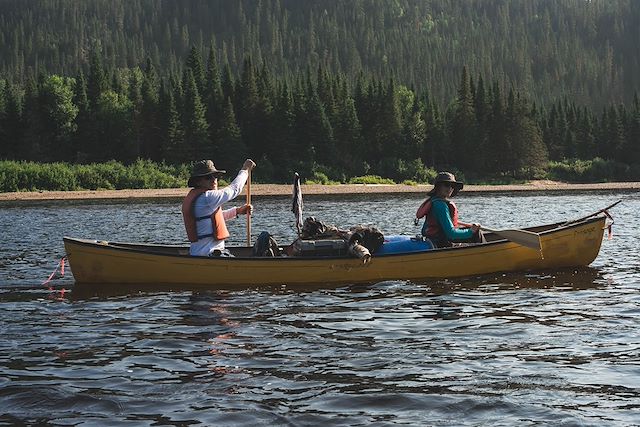 Kayak et canoë : Canoë sur la rivière Mistassini Voyage Canoë sur la rivière Mistassini