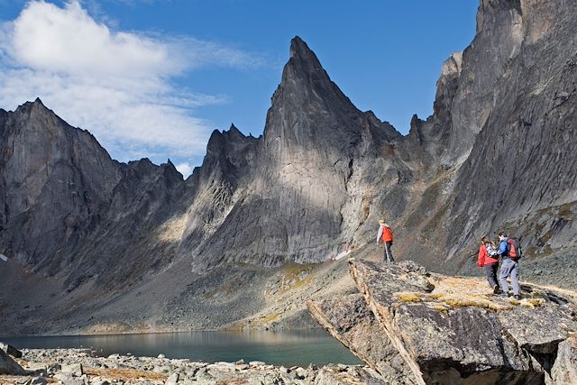 Montagne : Des Rocheuses au Yukon et à l'Alaska Voyage Des Rocheuses au Yukon et à l'Alaska