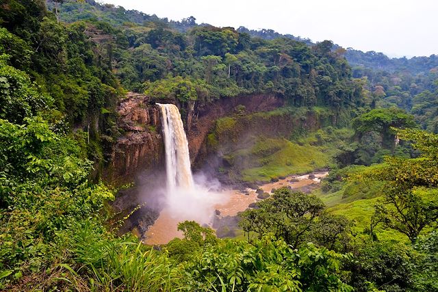 Bord de mer et îles : Hauts plateaux et chefferies du Cameroun Voyage Hauts plateaux et chefferies du Cameroun
