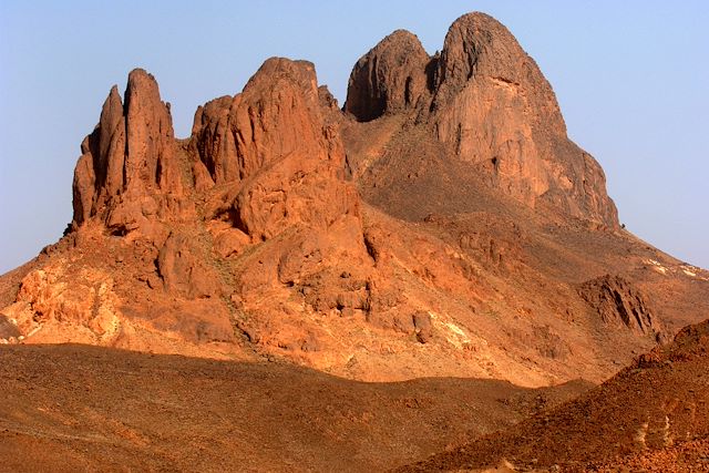 Randonnée avec chameau : Randonnée dans le Hoggar Voyage Randonnée dans le Hoggar