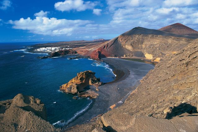 Lanzarote, l’île aux trois cents volcans