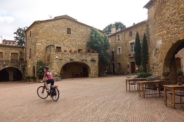 Voyage La Catalogne à vélo électrique, entre terre et mer