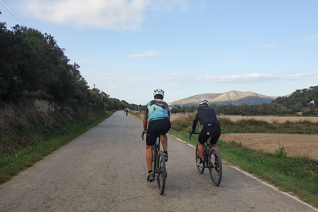 Voyage Gravel en Catalogne, soleil, mer et montagne 