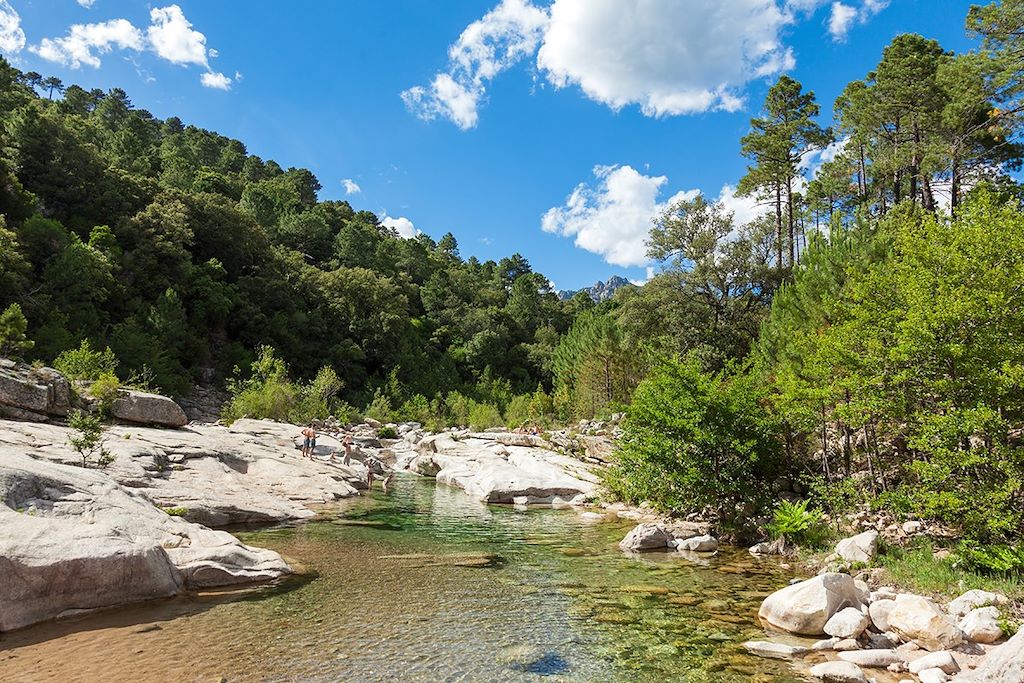 Voyage Châteaux de sable et maquis corse