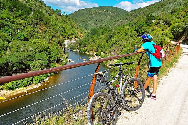 Voyage Drôme et Ardèche à vélo, la Biovallée en famille