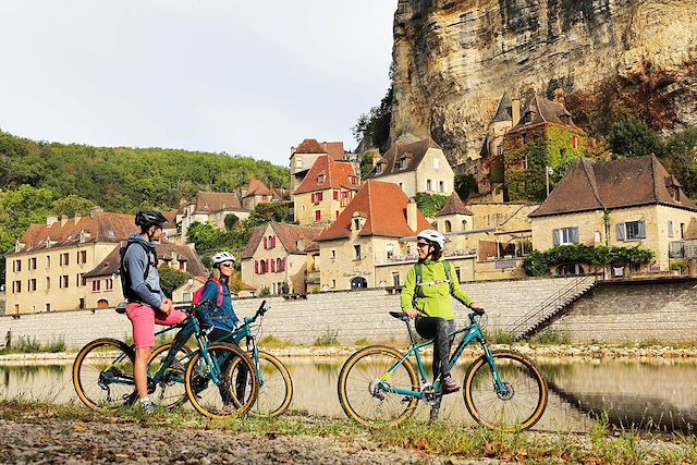 Périgord : Sarlat et le Périgord noir à vélo, au fil de l'eau Voyage Sarlat et le Périgord noir à vélo, au fil de l'eau