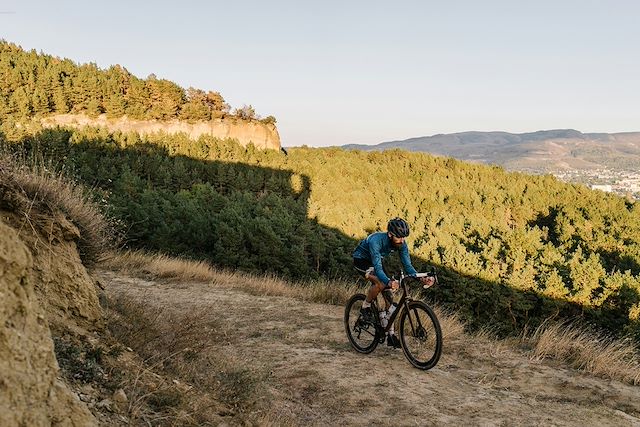VTT / Gravel : La grande traversée du Jura en VTT électrique Voyage La grande traversée du Jura en VTT électrique