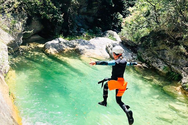 Canyoning : Vallée de la Roya, paradis de l'eau vive Voyage Vallée de la Roya, paradis de l'eau vive