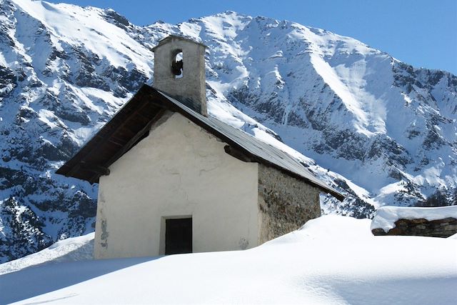Voyage : Au cœur des Vallées Piémontaises en raquettes Voyage Au cœur des Vallées Piémontaises en raquettes