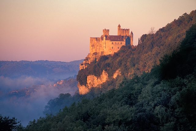 Voyage Périgord noir, randonnée en terre préhistorique