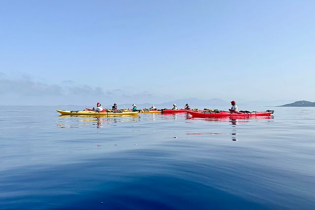 Kayak et canoë : Les criques cachées de Corse en kayak Voyage Les criques cachées de Corse en kayak