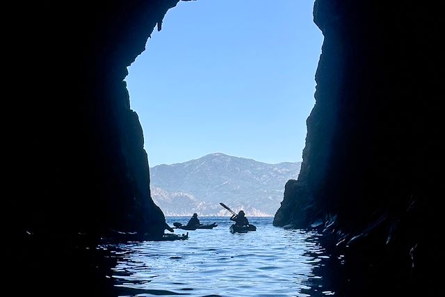 Kayak et canoë : Les calanques de l'île de Beauté Voyage Les calanques de l'île de Beauté