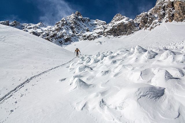 Neige : Raquettes, bien-être dans le Queyras en hôtel Voyage Raquettes, bien-être dans le Queyras en hôtel