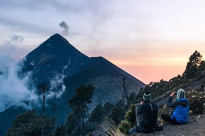 Eruption d'aventure : des volcans aux sites mayas