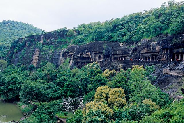 Patrimoine et Nature : L'Inde en fête, la Mahashivaratri de Pachmarhi Voyage L'Inde en fête, la Mahashivaratri de Pachmarhi