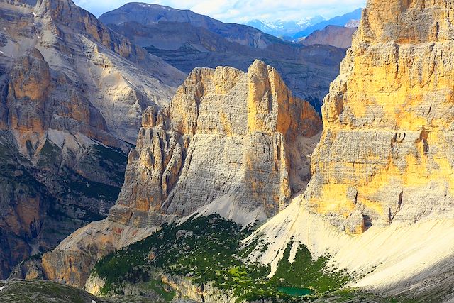 Voyage : Lacs, cimes et sommets des Dolomites en étoile Voyage Lacs, cimes et sommets des Dolomites en étoile