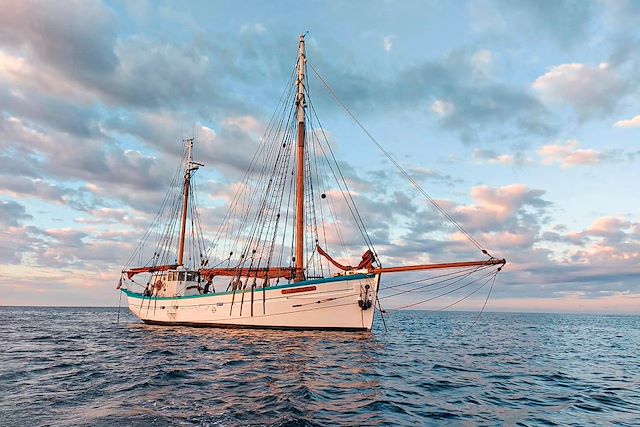 Voyage Chasse aux Aurores Boreales sur un vieux gréement 