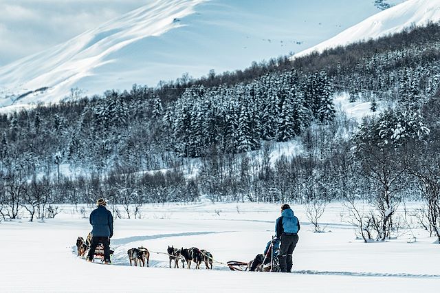 Voyage Petits et grands apprentis mushers de Norvège