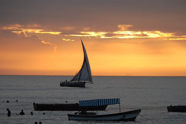 Voyage Du Kilimandjaro aux plages de Zanzibar
