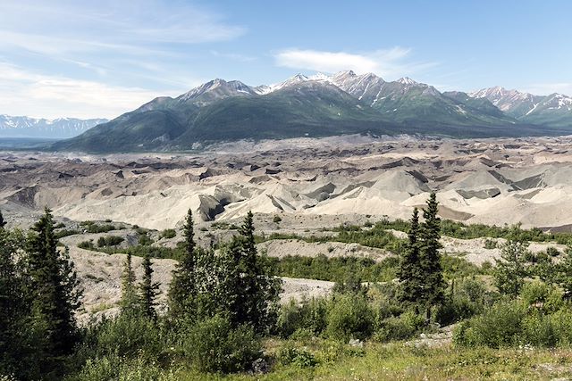 Forêts, collines, rivières et lacs : Alyeska "la grande terre" Voyage Alyeska "la grande terre"