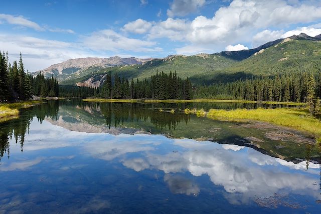 Forêts, collines, rivières et lacs : Alyeska "la grande terre" Voyage Alyeska "la grande terre"