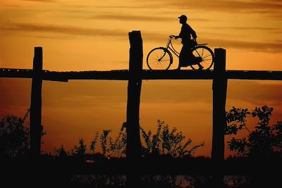 Vélo Hanoi et la Baie d'Halong